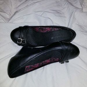American Eagle platform heels black size 7